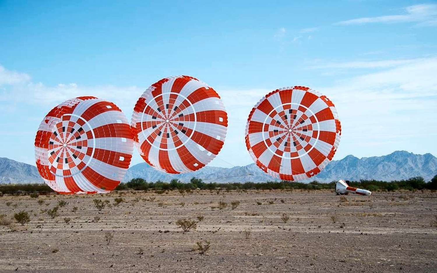Quanto è complicato costruire un semplice paracadute? – ΛD SIDΣRΛ